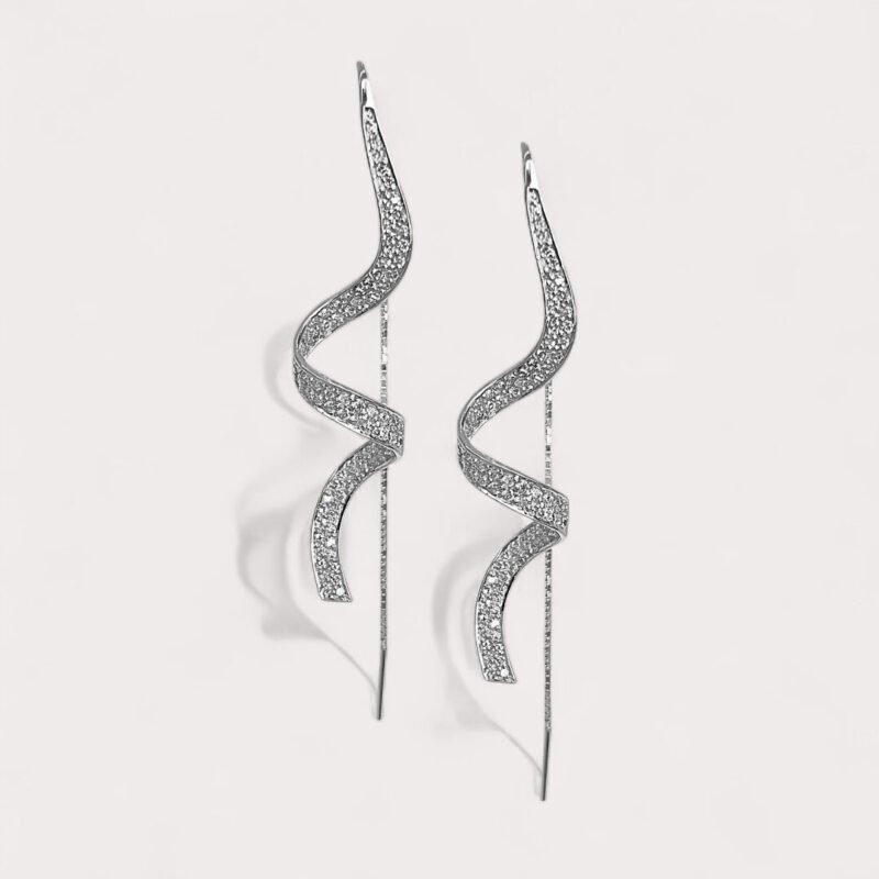 Brinco em Ouro Branco com Diamantes – Coleção Vortex